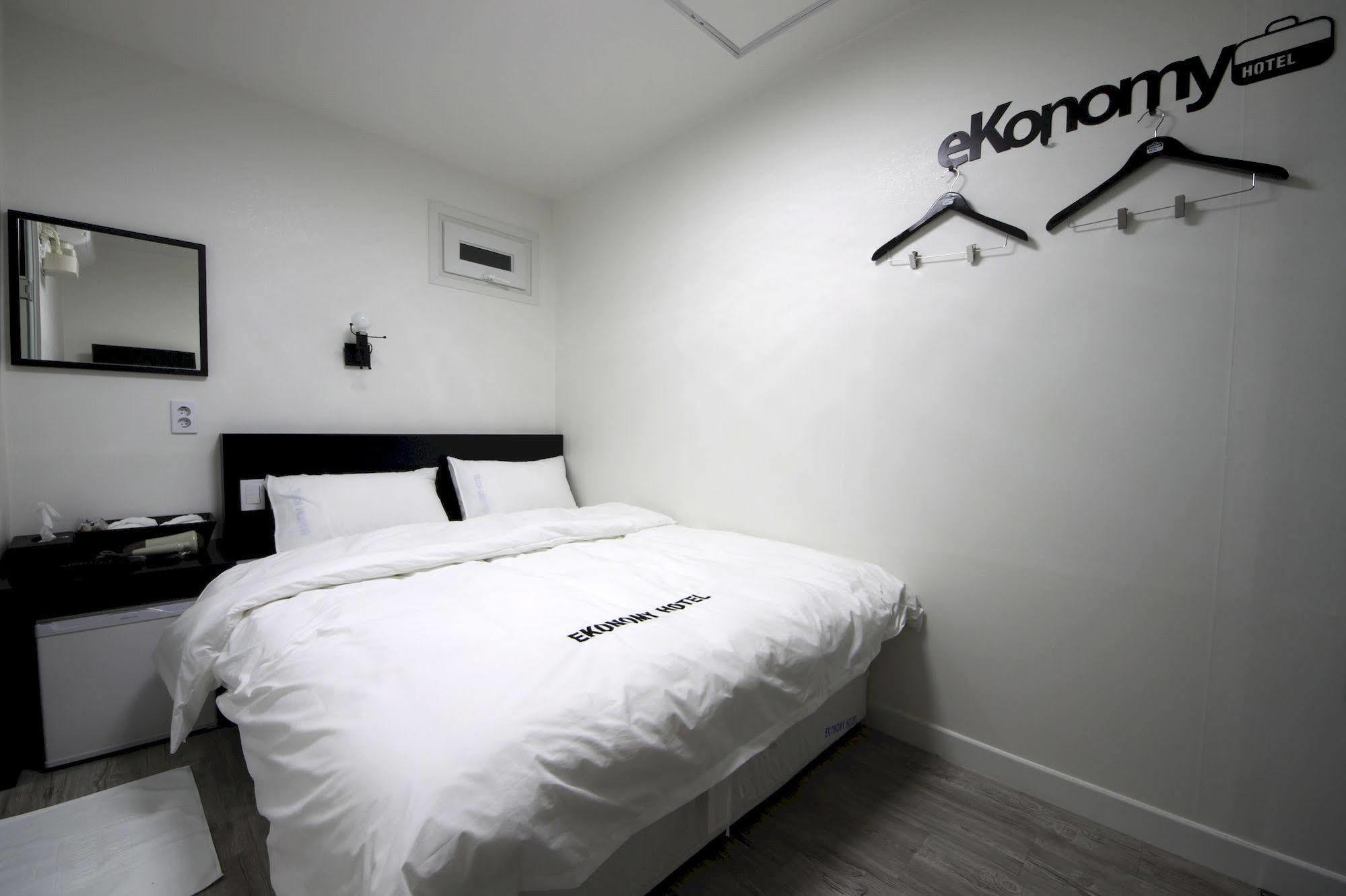 Ekonomy Hotel Dongdaemun Soul Exteriér fotografie