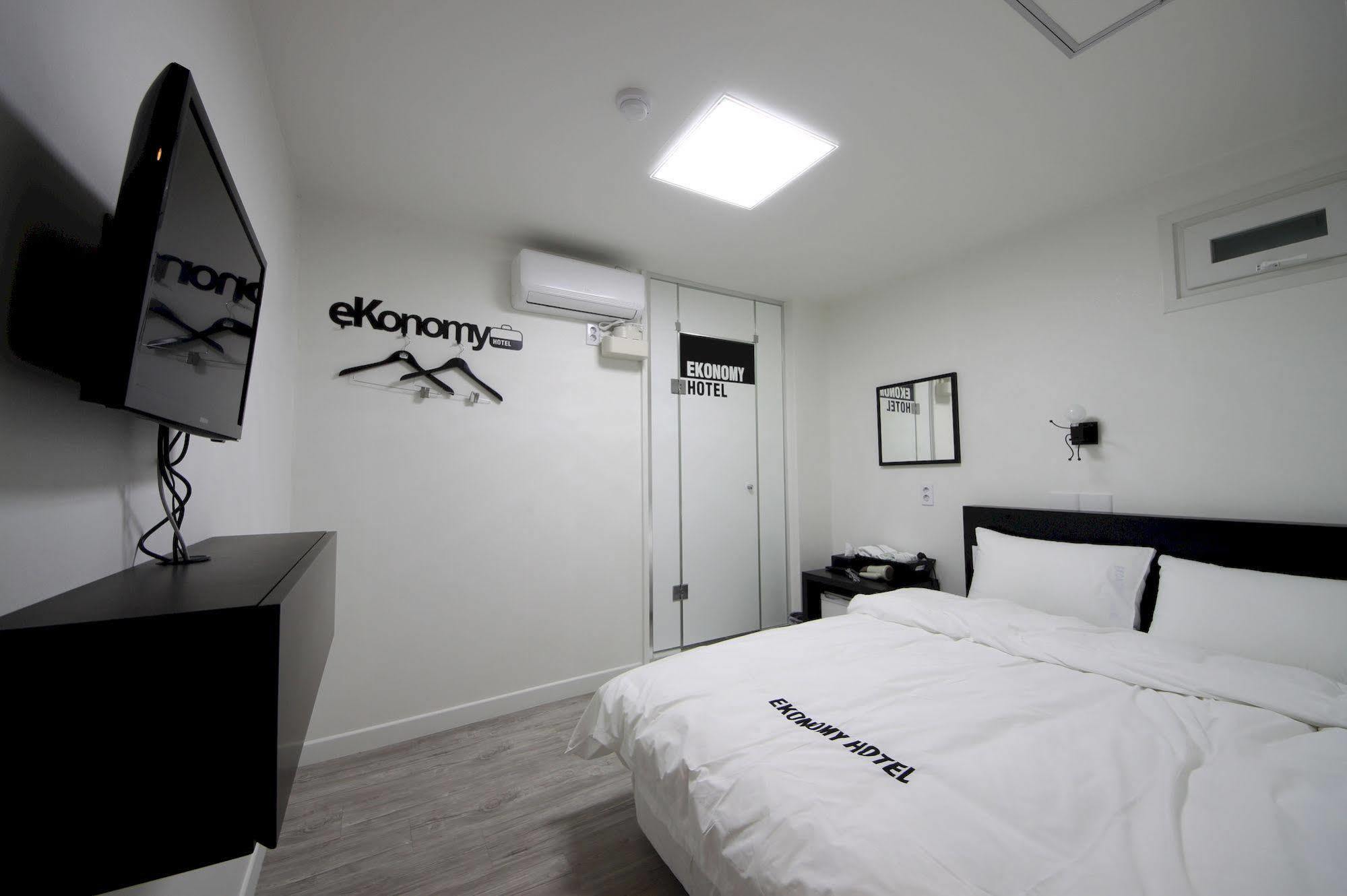 Ekonomy Hotel Dongdaemun Soul Exteriér fotografie